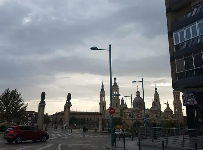 Casa Pedrada Daire Zaragoza